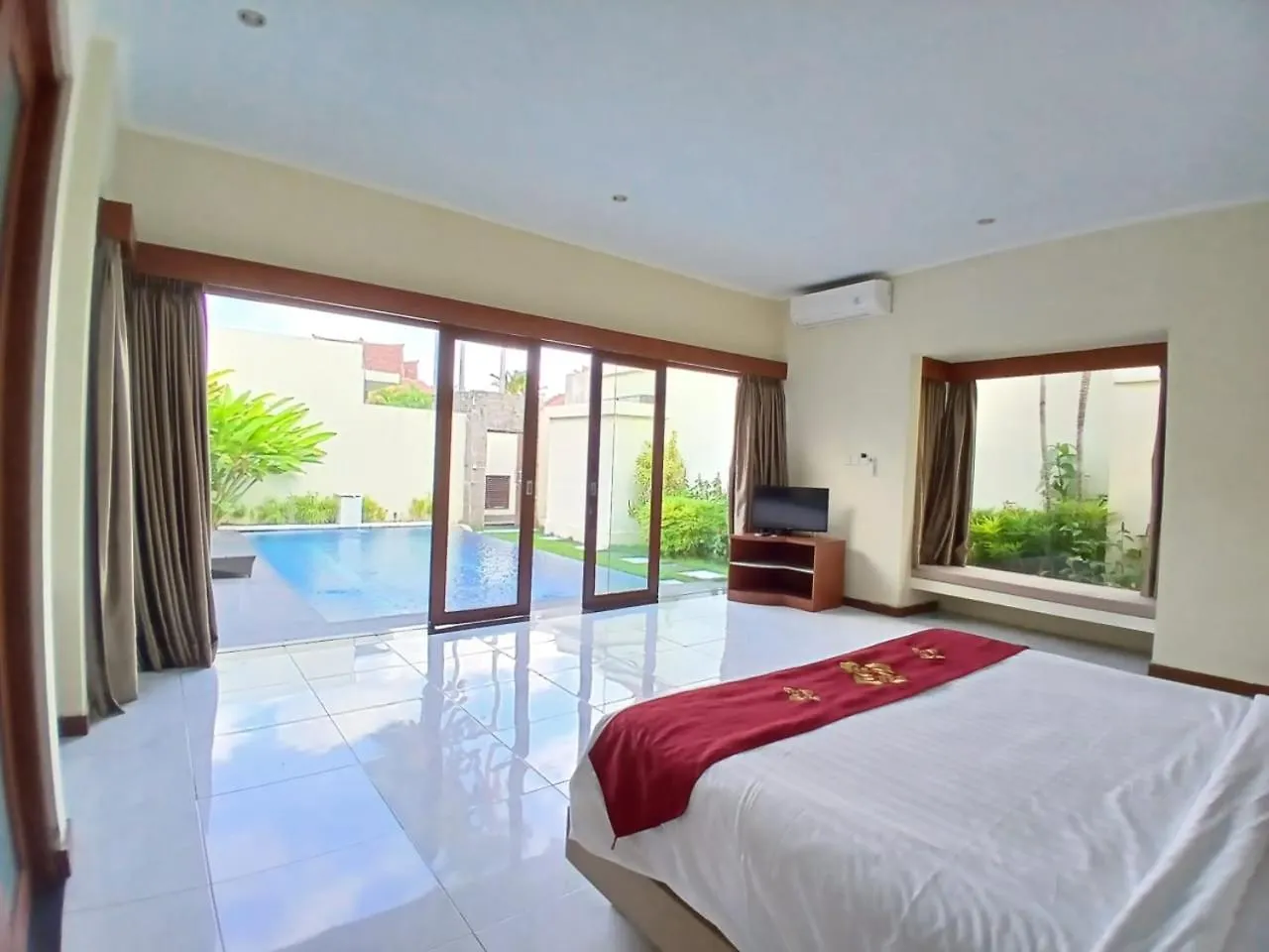 Villa Putri In Seminyak