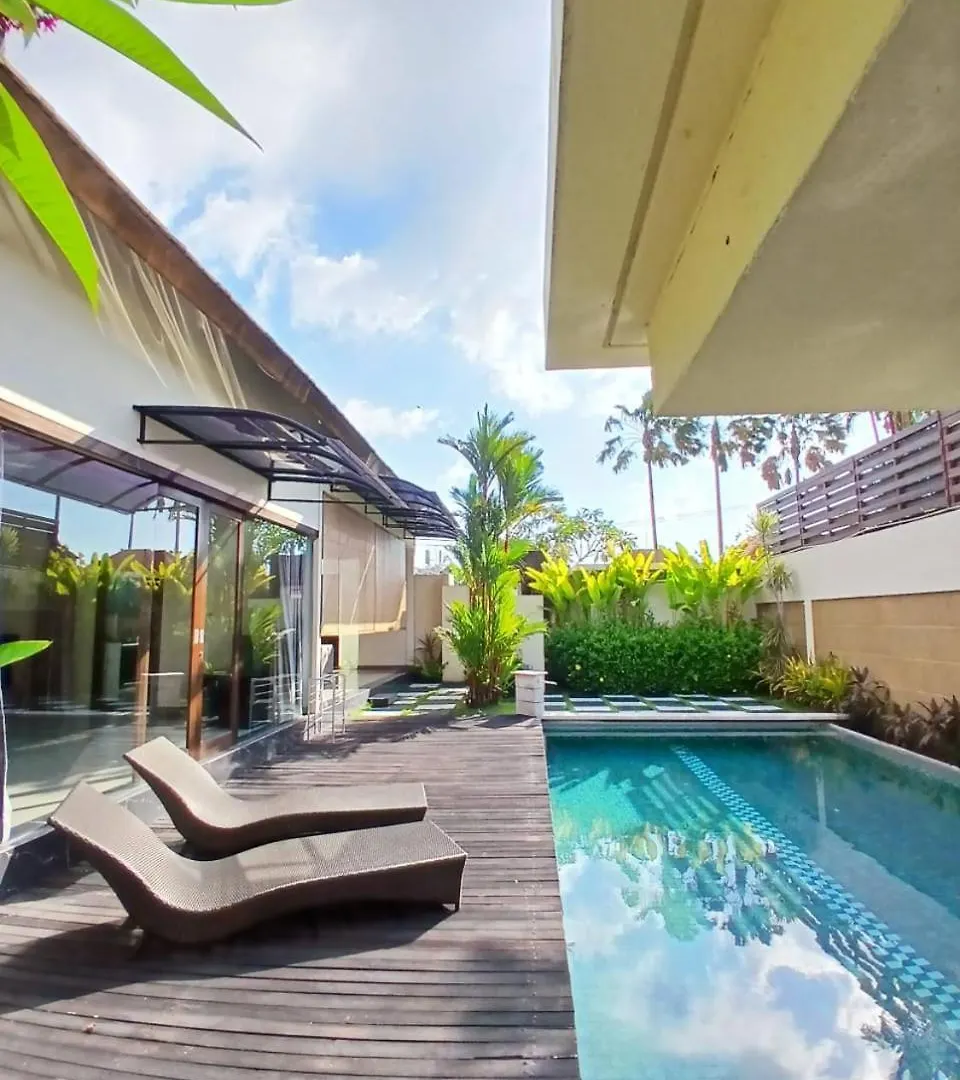 Villa Putri In Seminyak